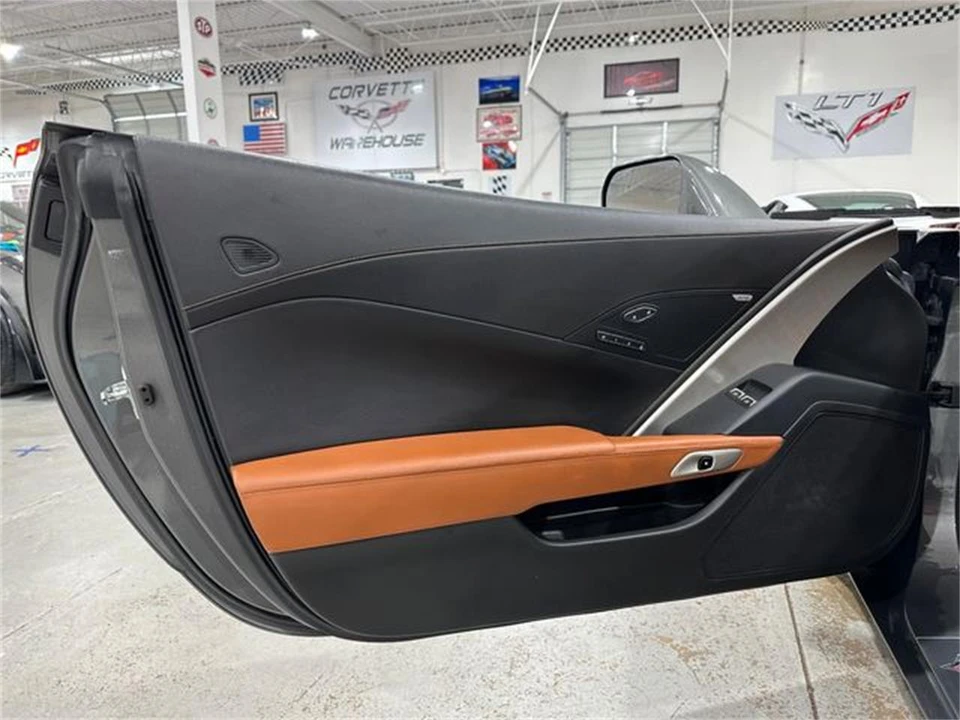 2016 Chevrolet Corvette C7 - Image 14 of 23