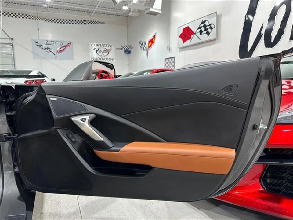 2016 Chevrolet Corvette C7 - Image 15 of 23