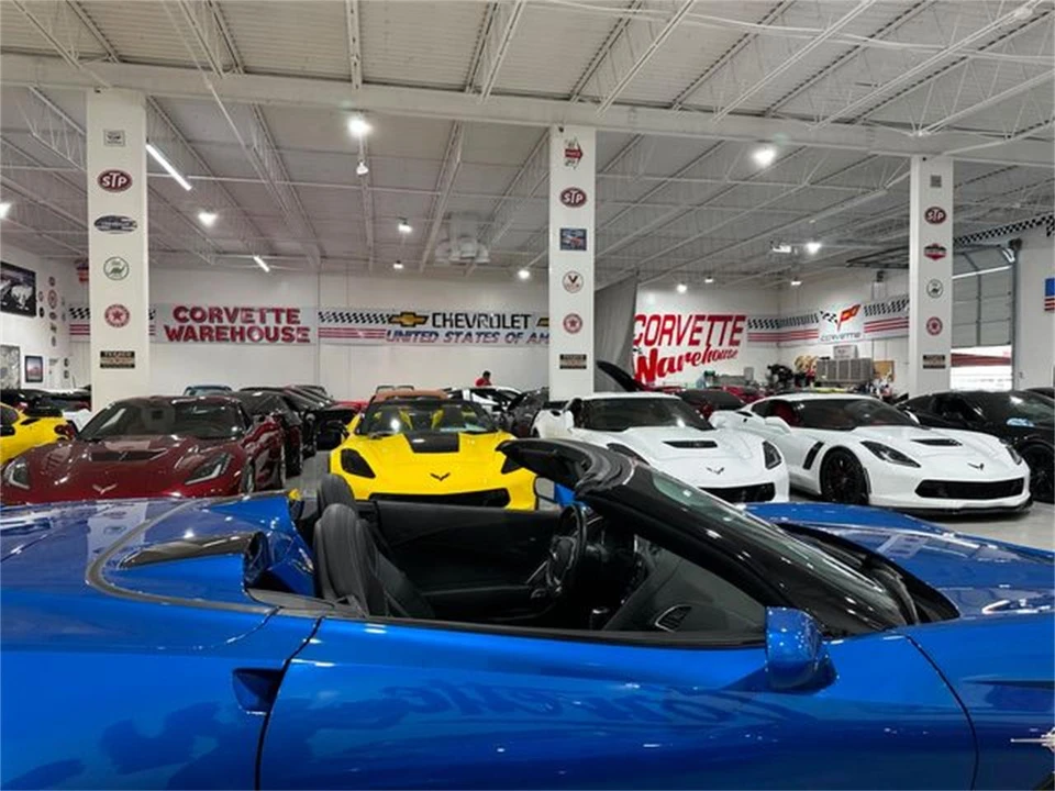 2016 Chevrolet Corvette C7 - Image 16 of 30