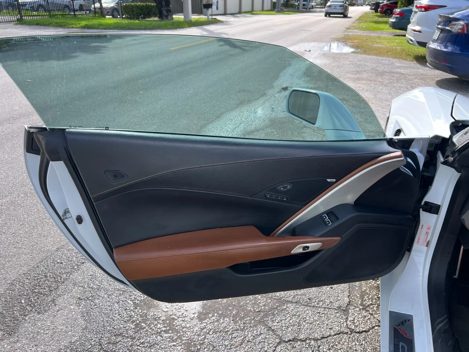2016 Chevrolet Corvette C7 - Image 12 of 21