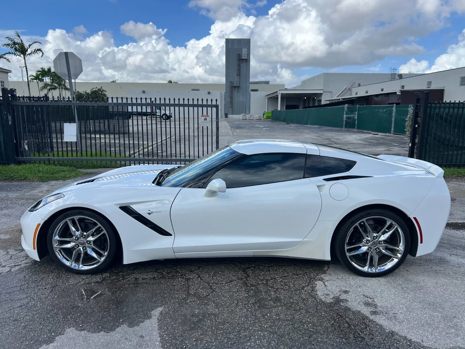 2016 Chevrolet Corvette C7 - Image 5 of 21