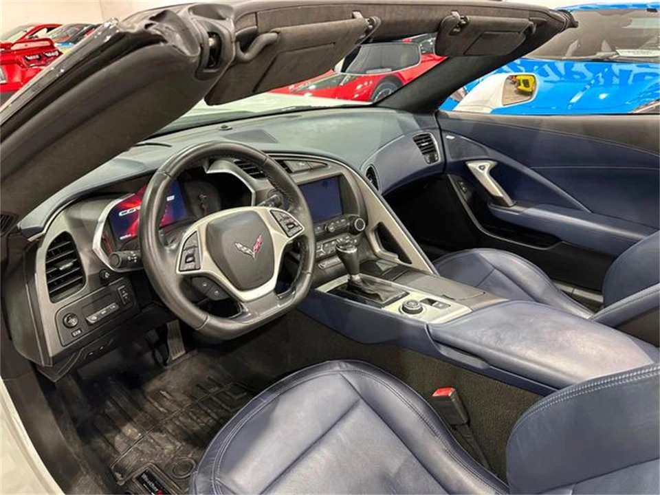 2016 Chevrolet Corvette C7 - Image 11 of 30