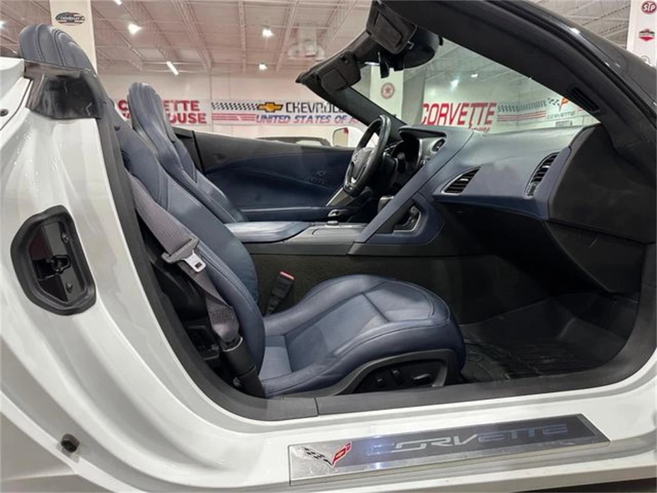 2016 Chevrolet Corvette C7 - Image 10 of 30