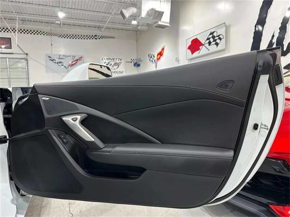 2016 Chevrolet Corvette C7 - Image 20 of 30