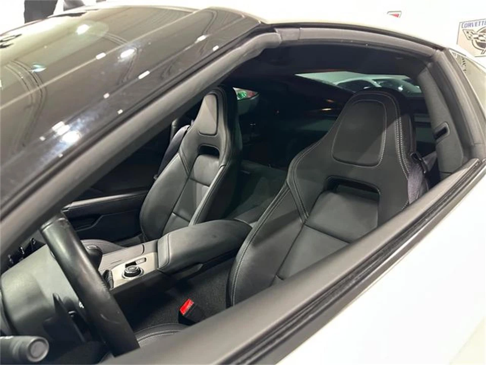 2016 Chevrolet Corvette C7 - Image 23 of 30
