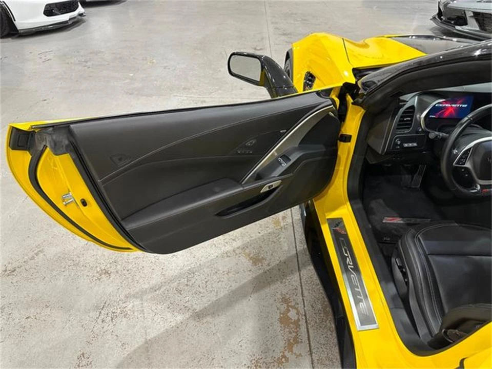 2016 Chevrolet Corvette C7 - Image 17 of 30