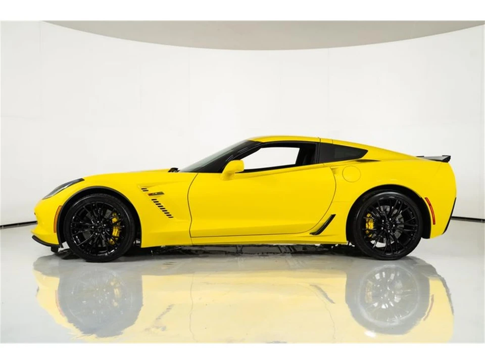 2016 Chevrolet Corvette C7 - Image 5 of 31