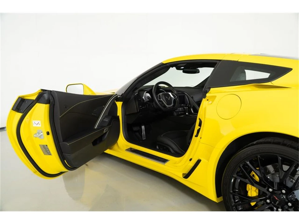 2016 Chevrolet Corvette C7 - Image 16 of 31