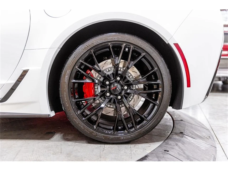 2016 Chevrolet Corvette C7 - Image 14 of 31