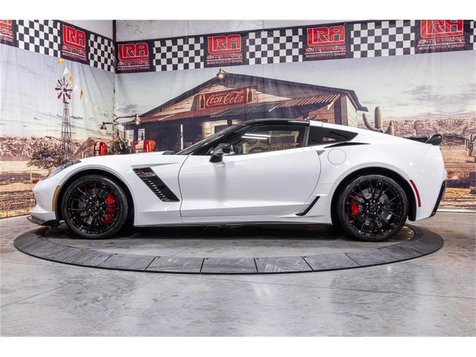 2016 Chevrolet Corvette C7 - Image 9 of 31