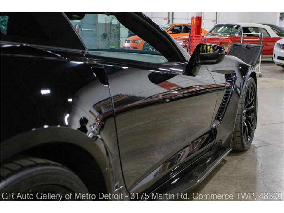 2016 Chevrolet Corvette C7 - Image 24 of 31