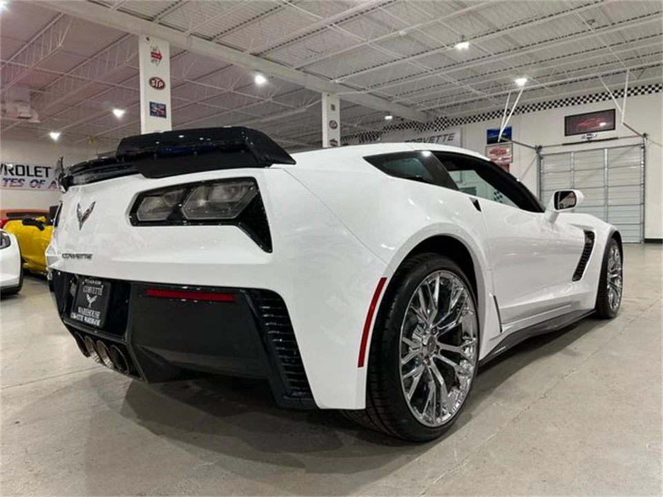 2016 Chevrolet Corvette C7 - Image 3 of 30