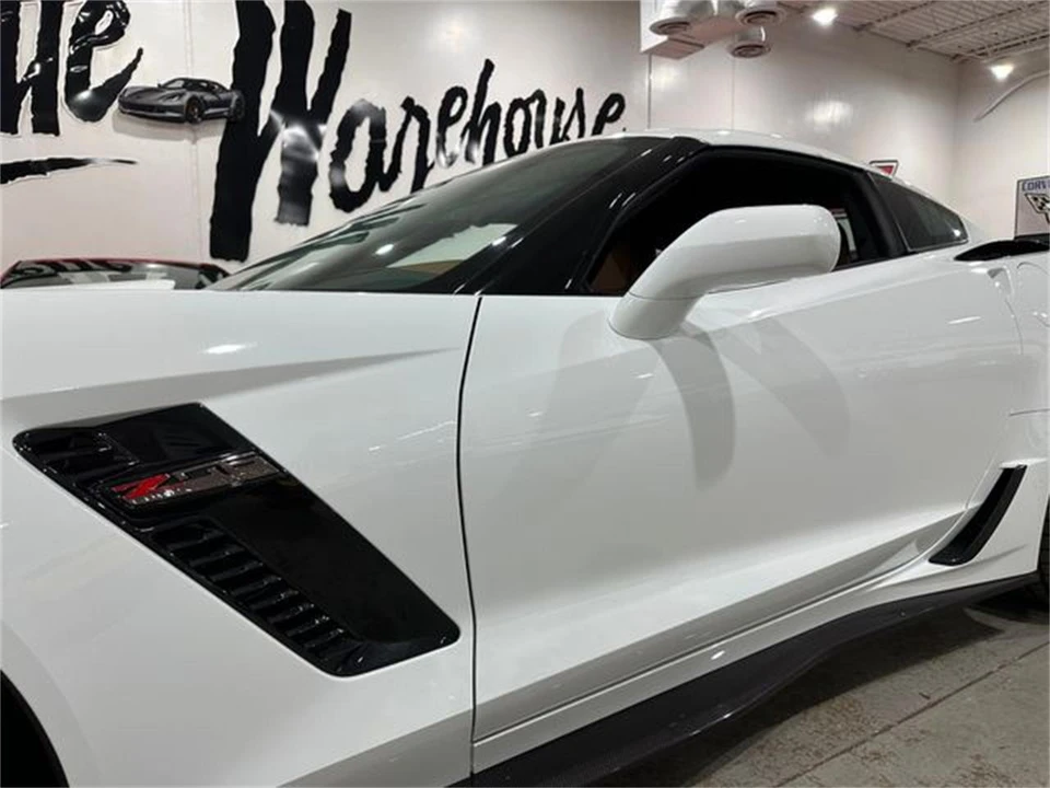 2016 Chevrolet Corvette C7 - Image 19 of 30