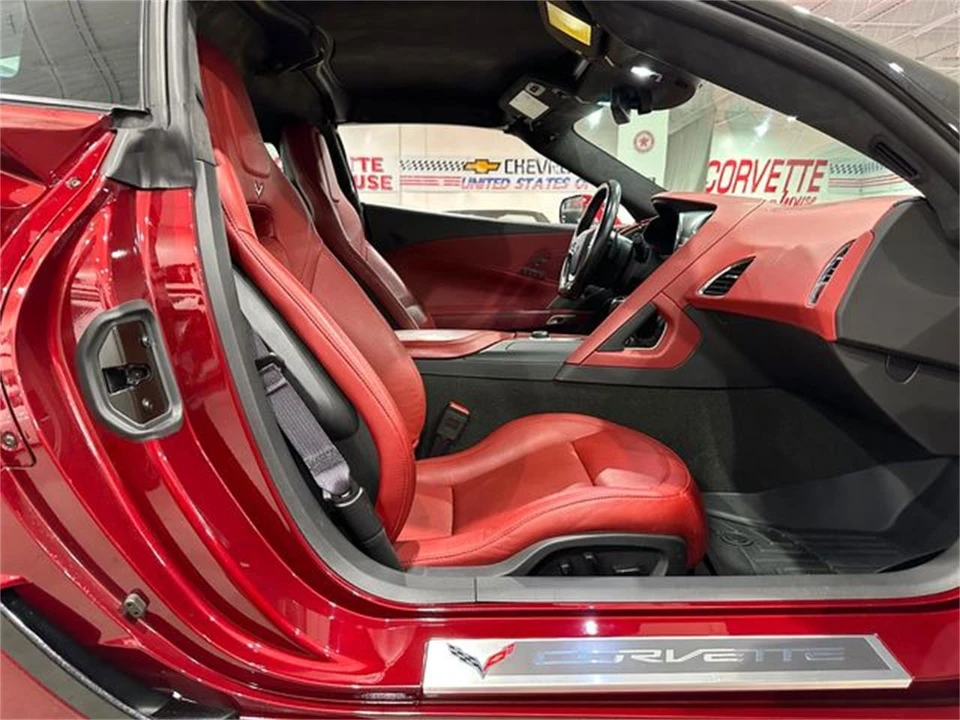2016 Chevrolet Corvette C7 - Image 10 of 30