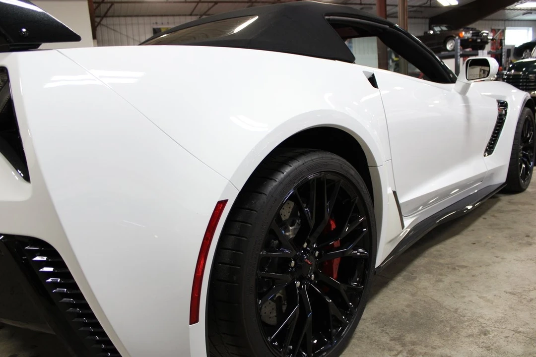 2016 Chevrolet Corvette C7 - Image 12 of 31