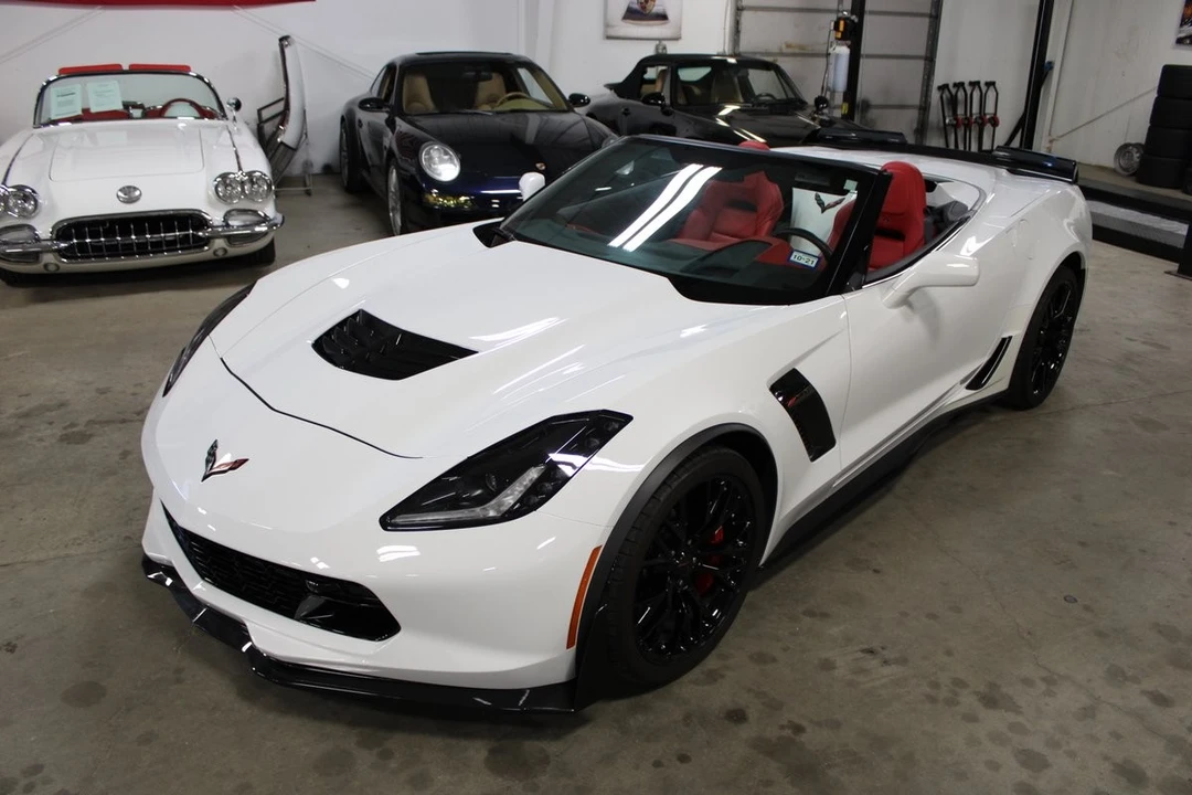 2016 Chevrolet Corvette C7 - Image 25 of 31