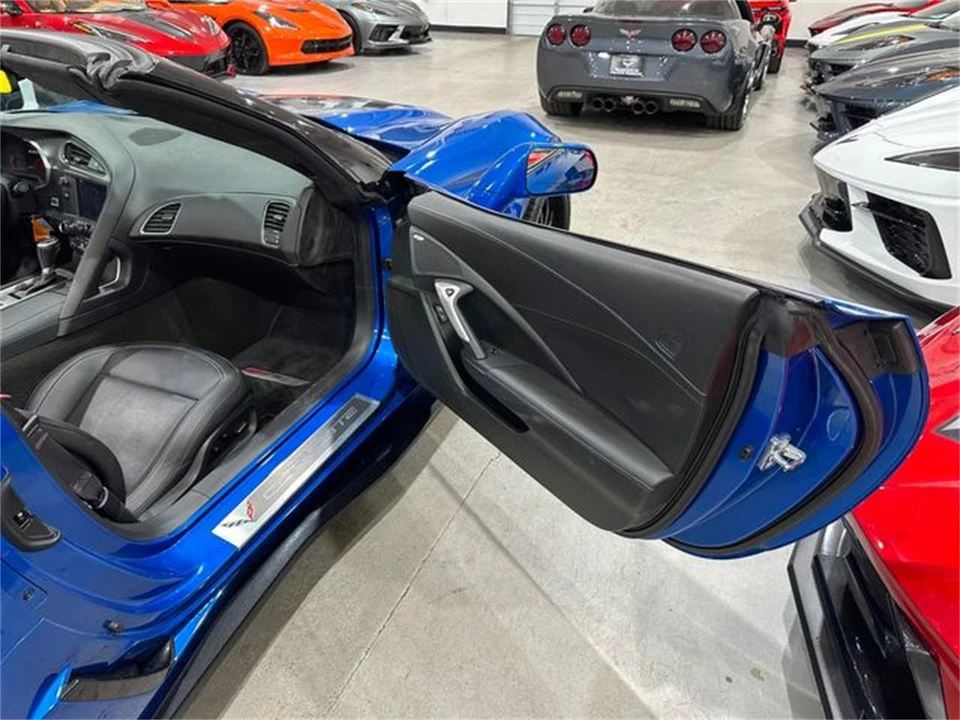 2016 Chevrolet Corvette C7 - Image 16 of 30