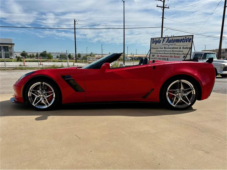 2016 Chevrolet Corvette C7 - Image 17 of 31