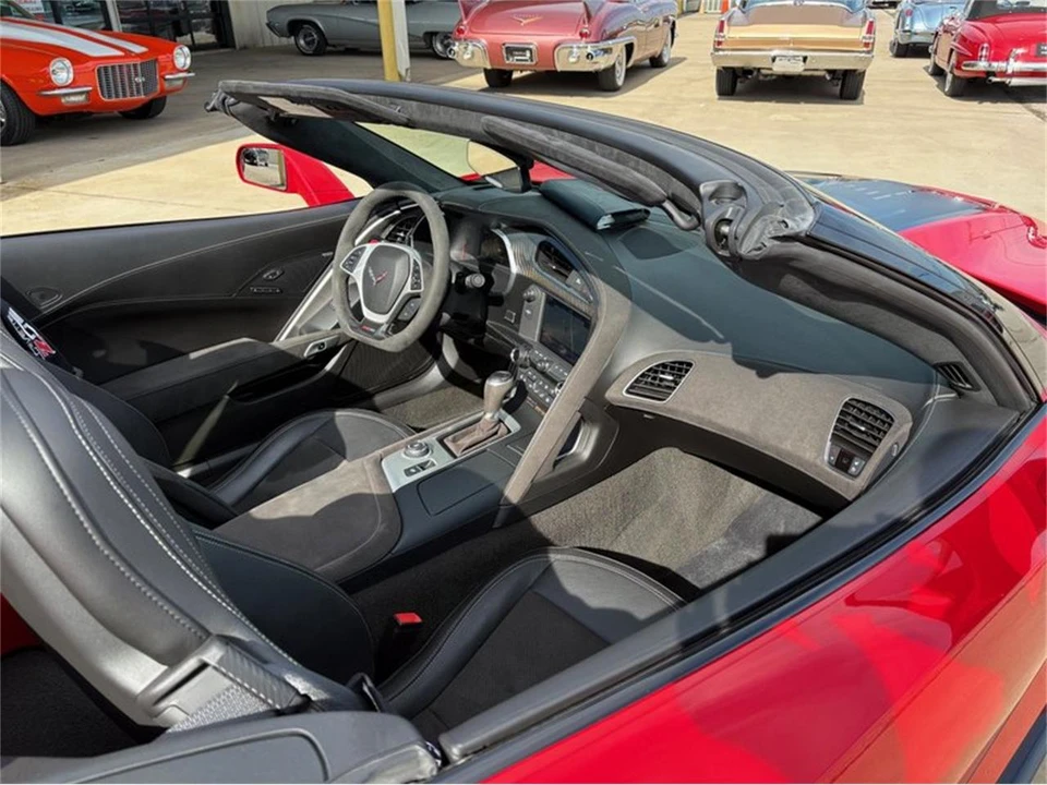 2016 Chevrolet Corvette C7 - Image 26 of 31