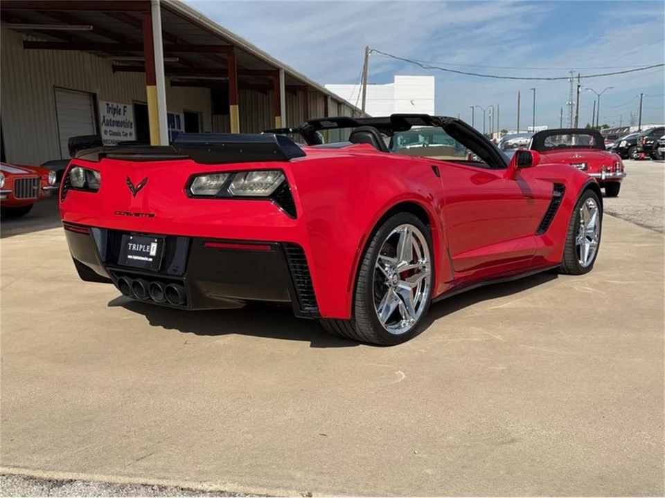 2016 Chevrolet Corvette C7 - Image 24 of 31