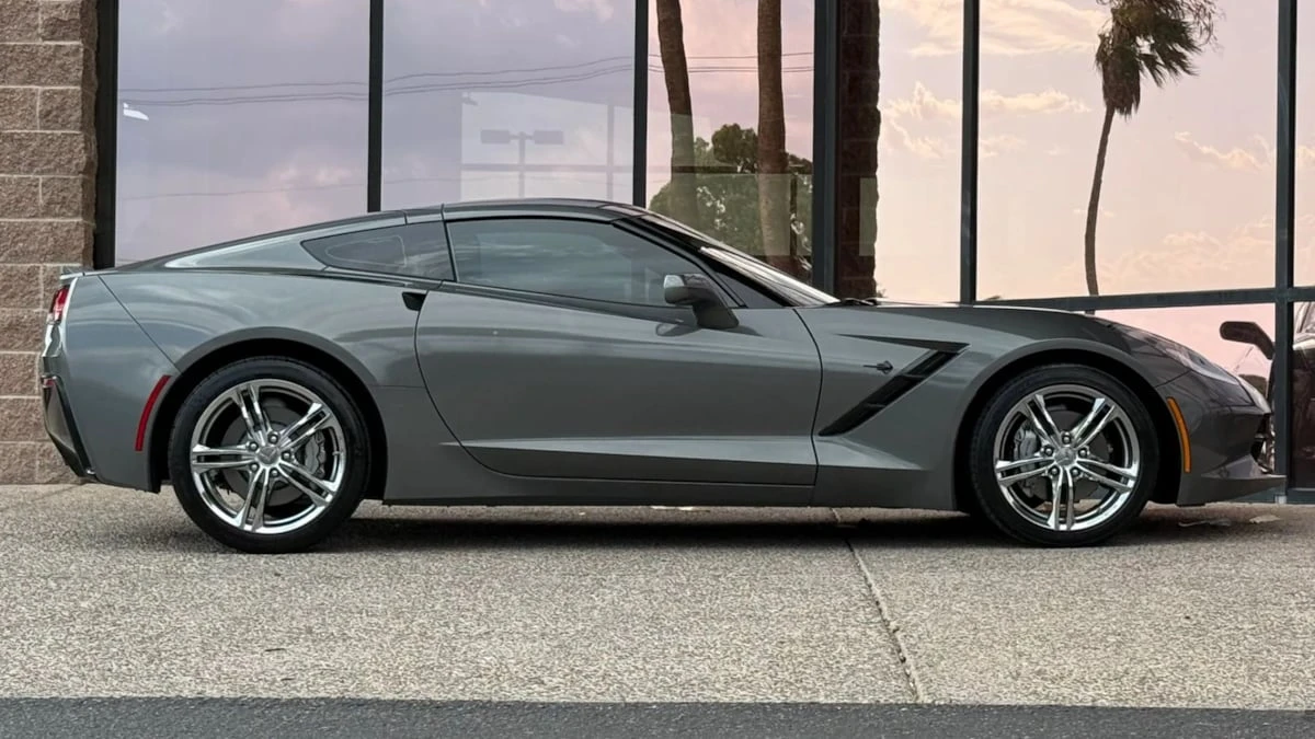 2016 Chevrolet Corvette C7 - Image 17 of 31