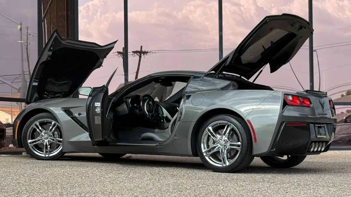 2016 Chevrolet Corvette C7 - Image 30 of 31