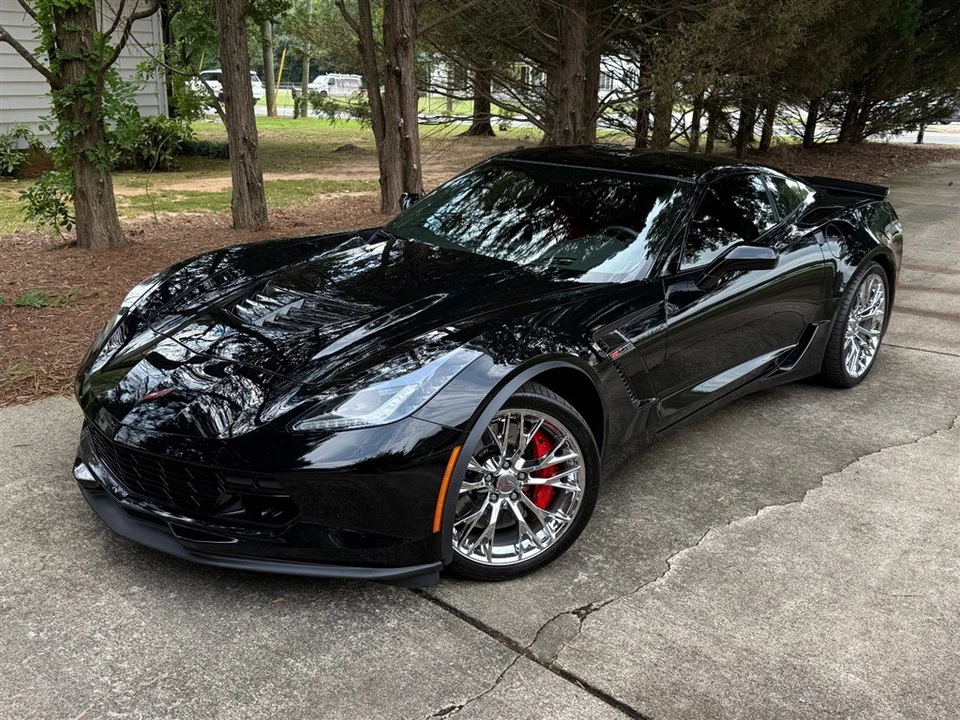 2016 Chevrolet Corvette C7 Z06 - Image 2 of 31