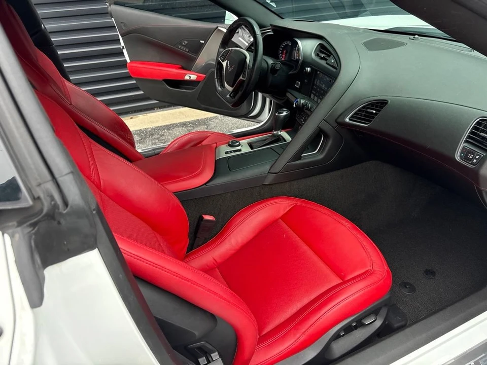 2016 Chevrolet Corvette C7 - Image 10 of 12