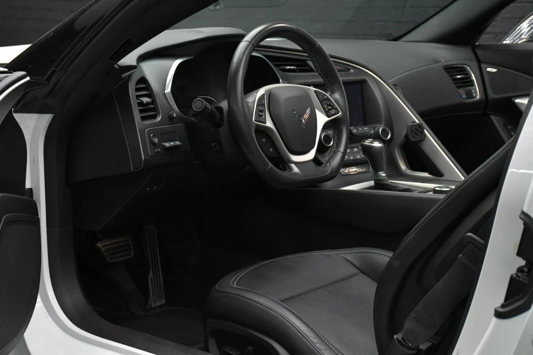 2016 Chevrolet Corvette C7 - Image 15 of 31