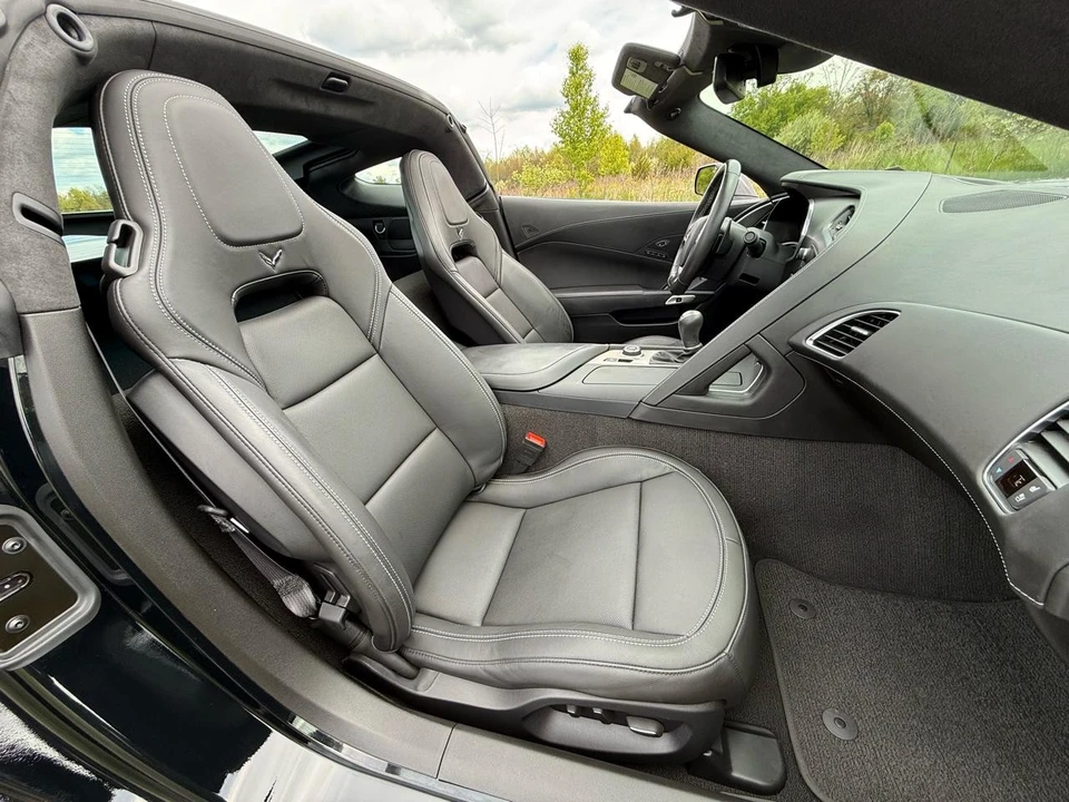 2016 Chevrolet Corvette C7 - Image 19 of 31