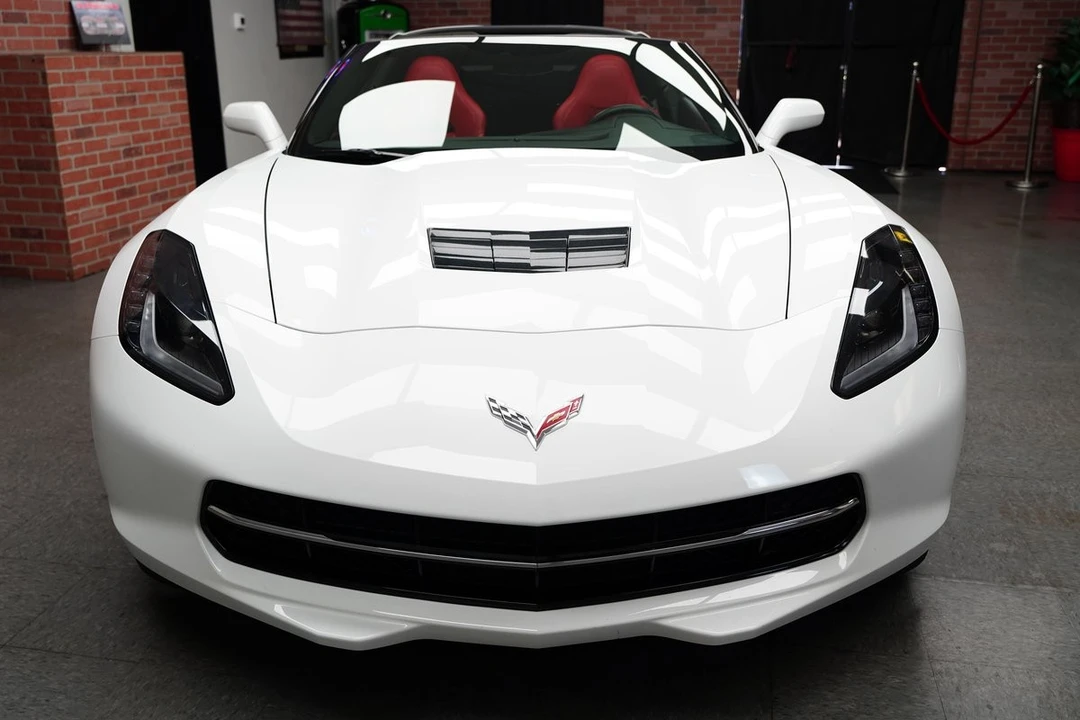2016 Chevrolet Corvette C7 - Image 17 of 21
