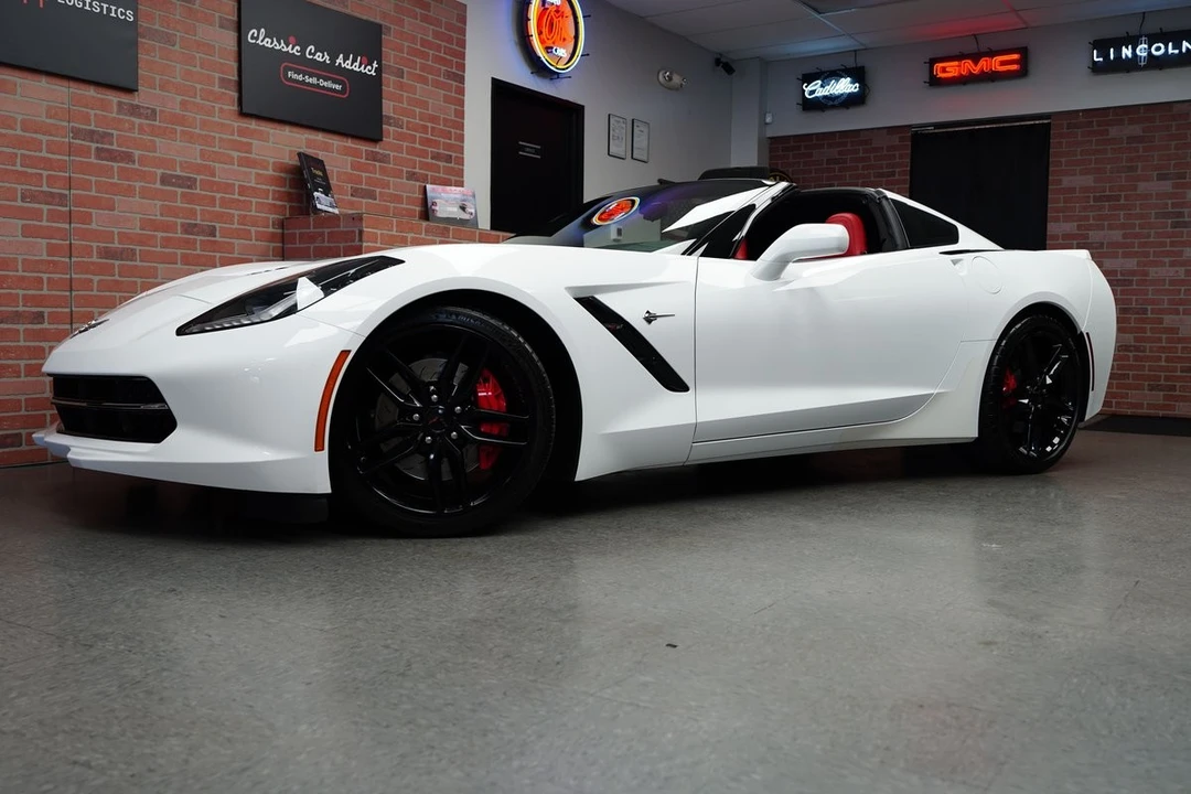 2016 Chevrolet Corvette C7 - Image 2 of 12