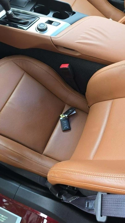 2016 Chevrolet - Image 15 of 17