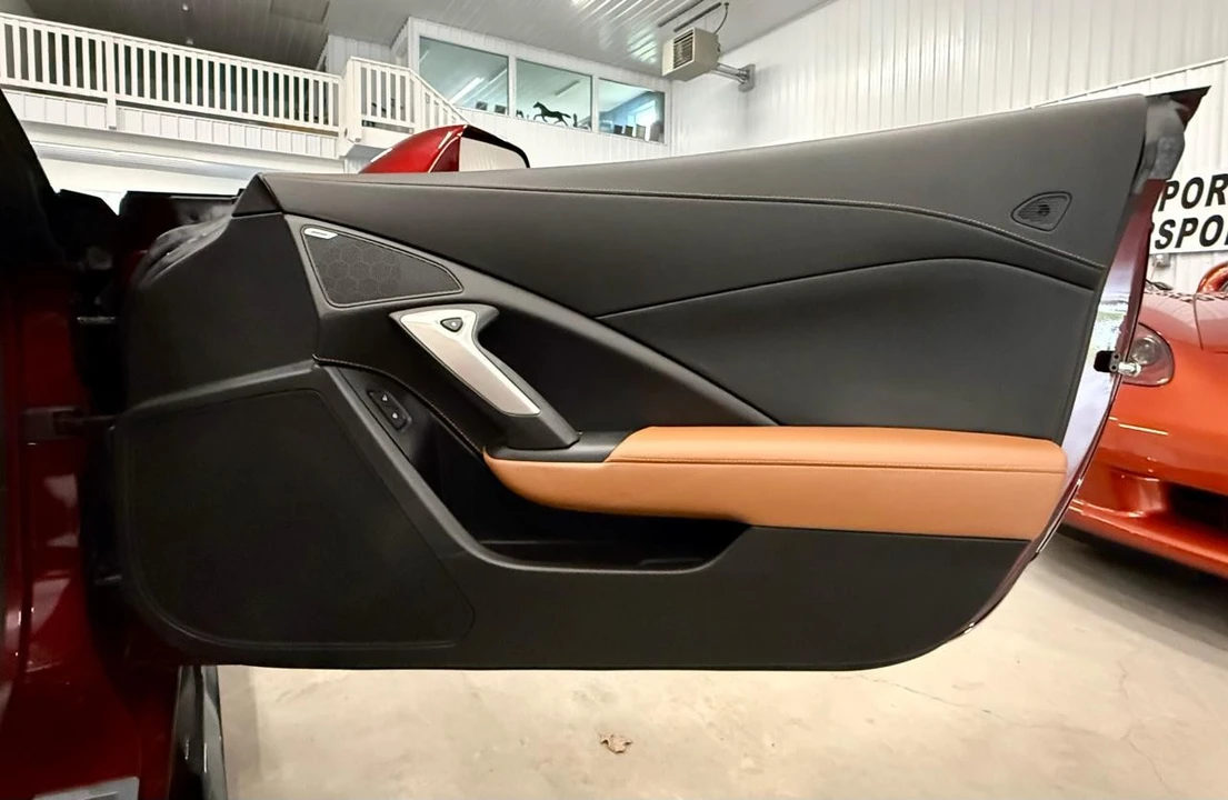 2016 Chevrolet Corvette C7 - Image 27 of 31