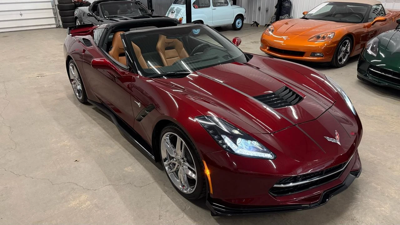 2016 Chevrolet Corvette C7 - Image 2 of 31