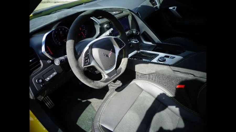 2016 Chevrolet Corvette C7 Z06 - Image 2 of 7