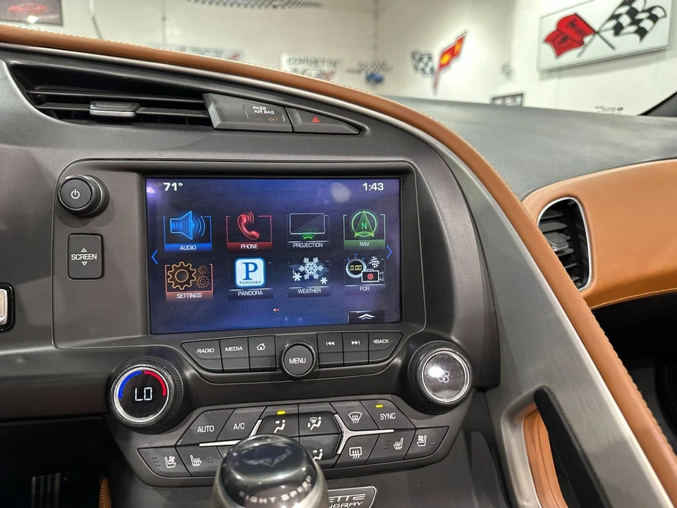 2016 Chevrolet Corvette C7 - Image 16 of 21