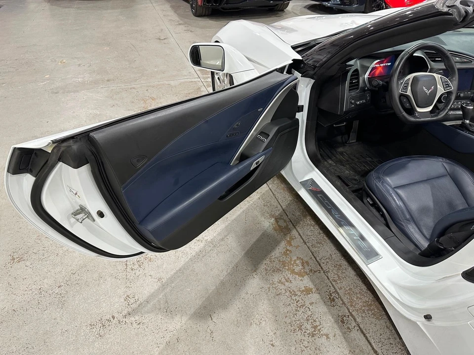 2016 Chevrolet Corvette C7 - Image 15 of 21