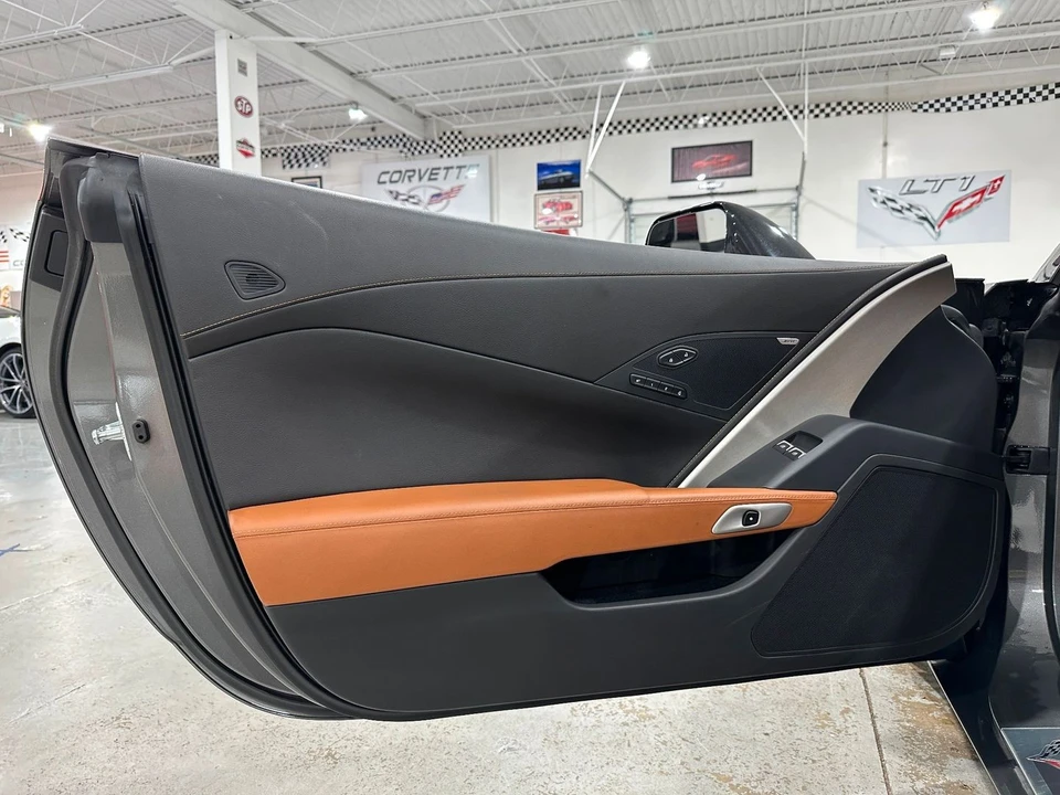 2016 Chevrolet Corvette C7 - Image 16 of 21