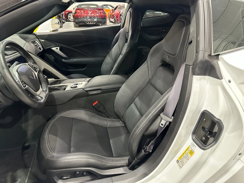 2016 Chevrolet Corvette C7 - Image 13 of 21