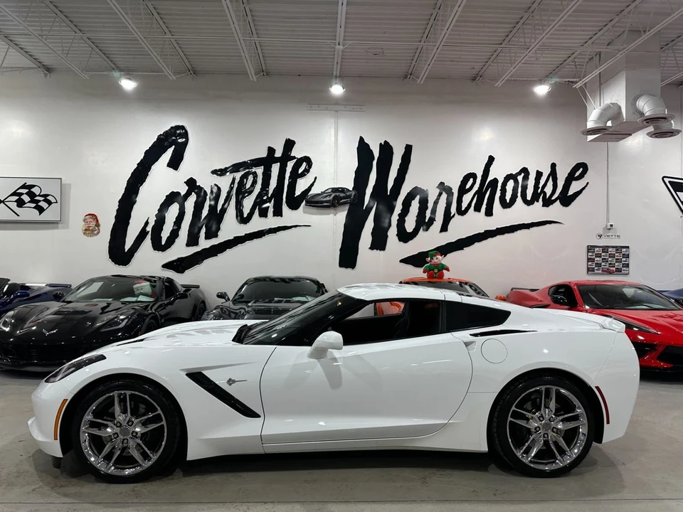 2016 Chevrolet Corvette C7 - Image 2 of 21