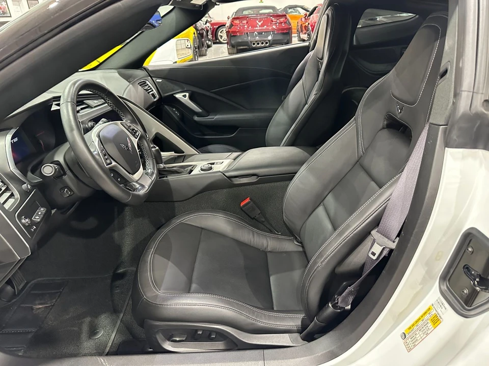 2016 Chevrolet Corvette C7 - Image 18 of 21