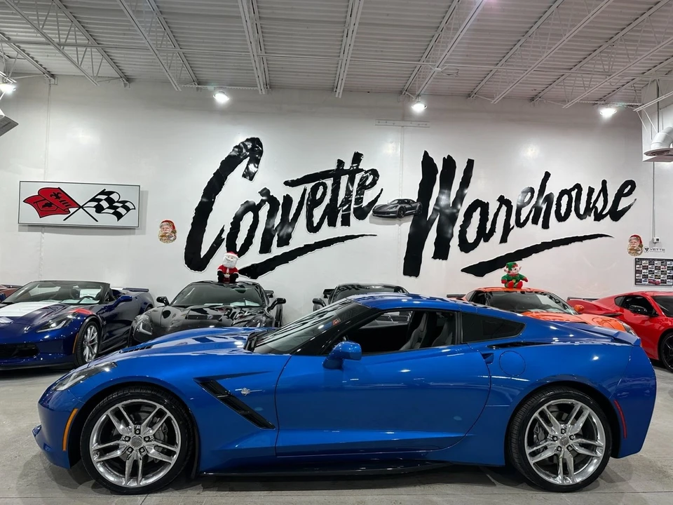 2016 Chevrolet Corvette C7 - Image 2 of 11