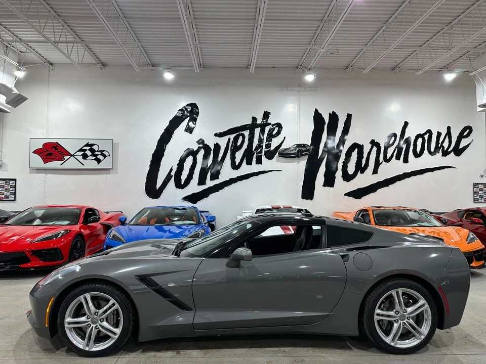 2016 Chevrolet Corvette C7 - Image 2 of 11