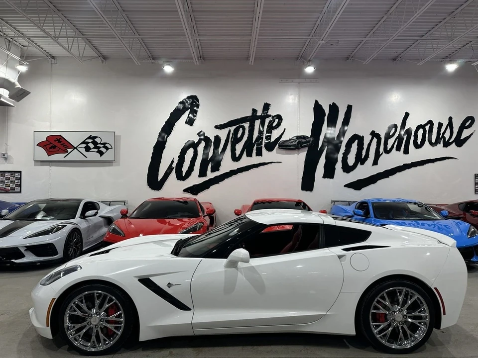 2016 Chevrolet Corvette C7 - Image 2 of 11
