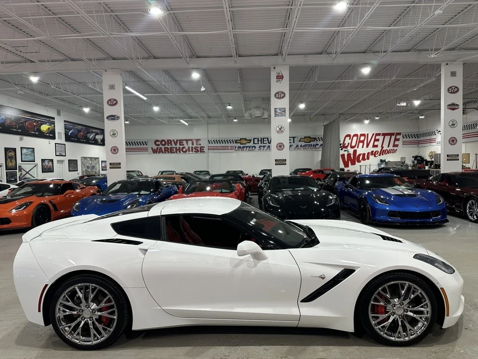 2016 Chevrolet Corvette C7 - Image 5 of 11