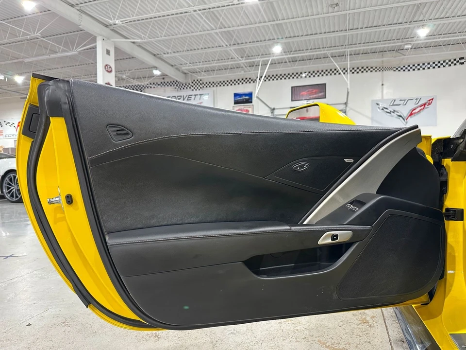 2016 Chevrolet Corvette C7 - Image 15 of 21