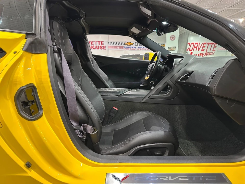 2016 Chevrolet Corvette C7 - Image 10 of 21