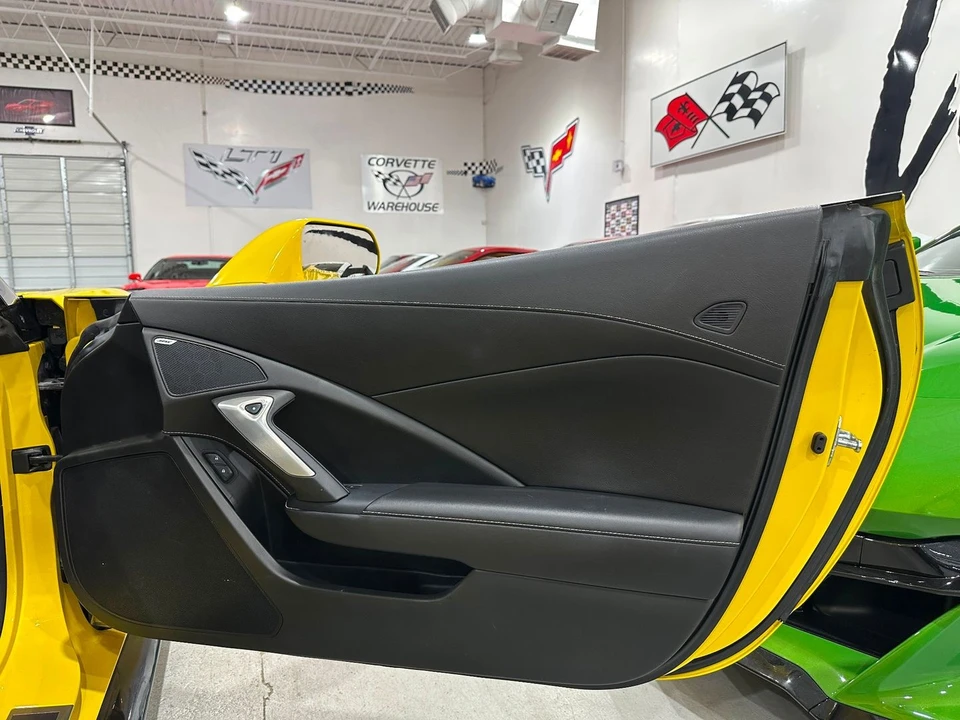 2016 Chevrolet Corvette C7 - Image 17 of 21