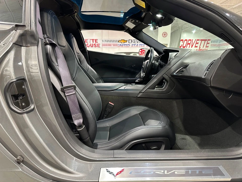 2016 Chevrolet Corvette C7 - Image 12 of 21